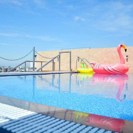 Hang Grand Danang Beach Экстерьер фото
