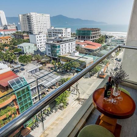Hang Grand Danang Beach Экстерьер фото