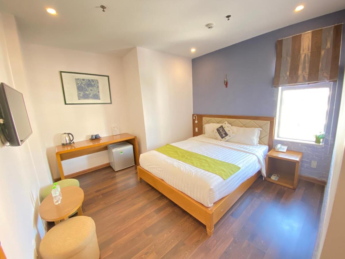 Hang Grand Danang Beach Экстерьер фото