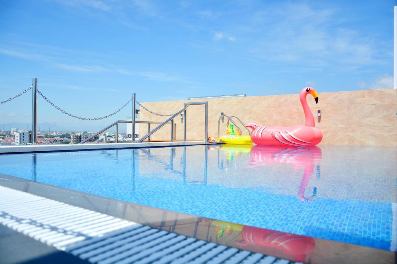 Hang Grand Danang Beach Экстерьер фото