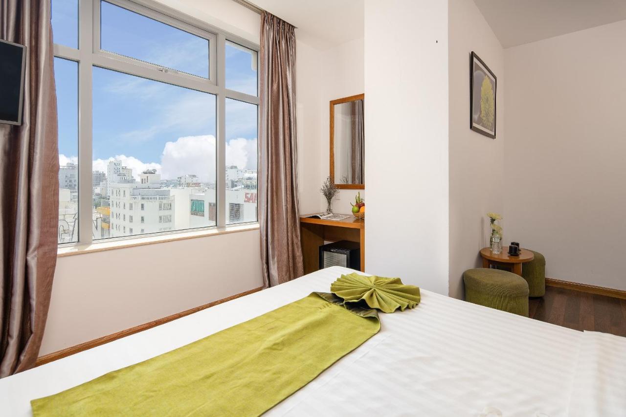 Hang Grand Danang Beach Экстерьер фото