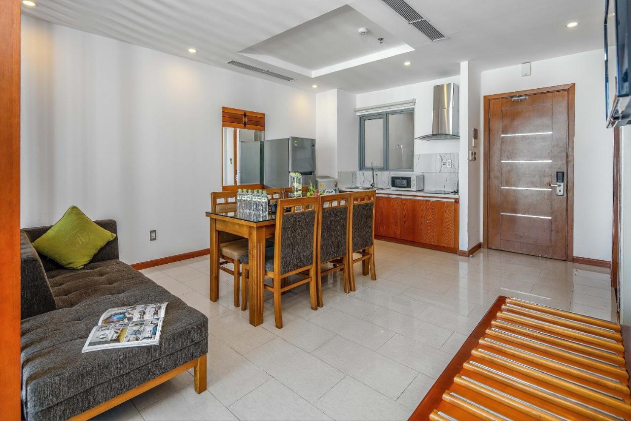 Hang Grand Danang Beach Экстерьер фото