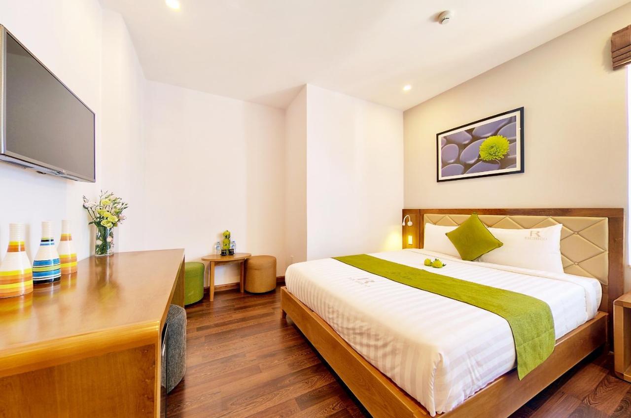 Hang Grand Danang Beach Экстерьер фото